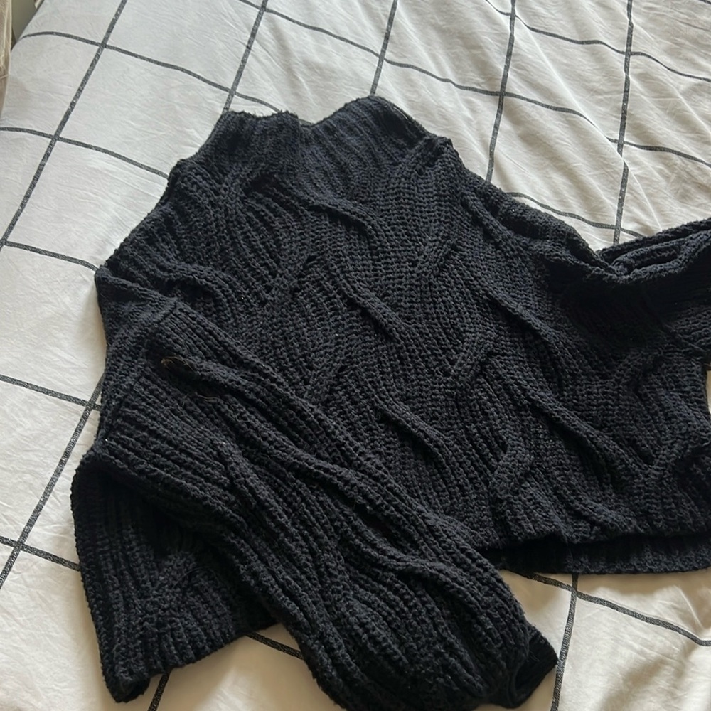 FREE PEOPLE CHUNKY KNIT SWEATER